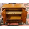 Image 3 : VINTAGE WOODEN 2 DOOR CABINET H-33" W-18.25"