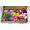 Image 1 : NEW BOX WITH APPROXIMATELY 20 MINI RATTLE MOUSE