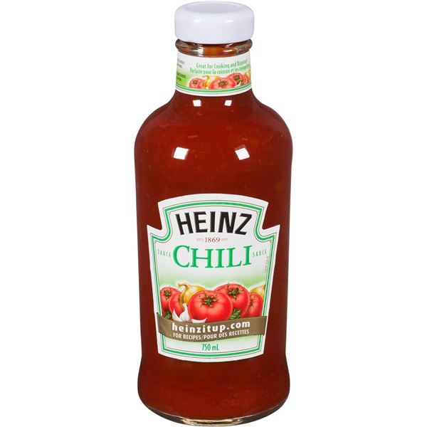 NEW CASE OF 12 BOTTLES WITH HEINZ CHILI SAUCE