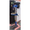 Image 2 : POWERFIST 16 SPEED FLOOR MOUNT DRILL PRESS 120V