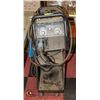 Image 1 : MILLER MAGNUM MILLERMATIC 211 MIG WELDER