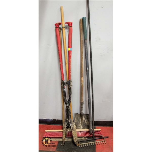LOT OF YARD TOOLS 6 PIECE LOT