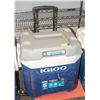 Image 1 : IGLOO 62 QUART MAXCOLD COOLER
