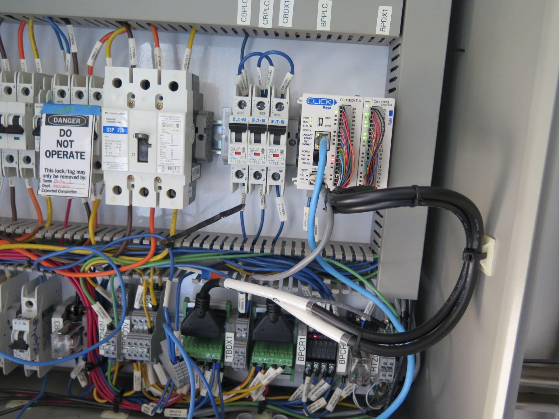 Custom Automation Electrical Distribution & Control Panels in Enclosure Box