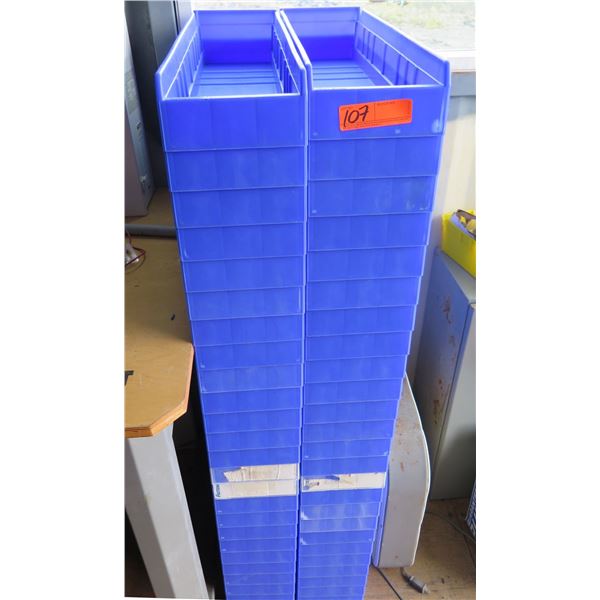 Multiple Blue Plastic Stackable Trays - Oahu Auctions