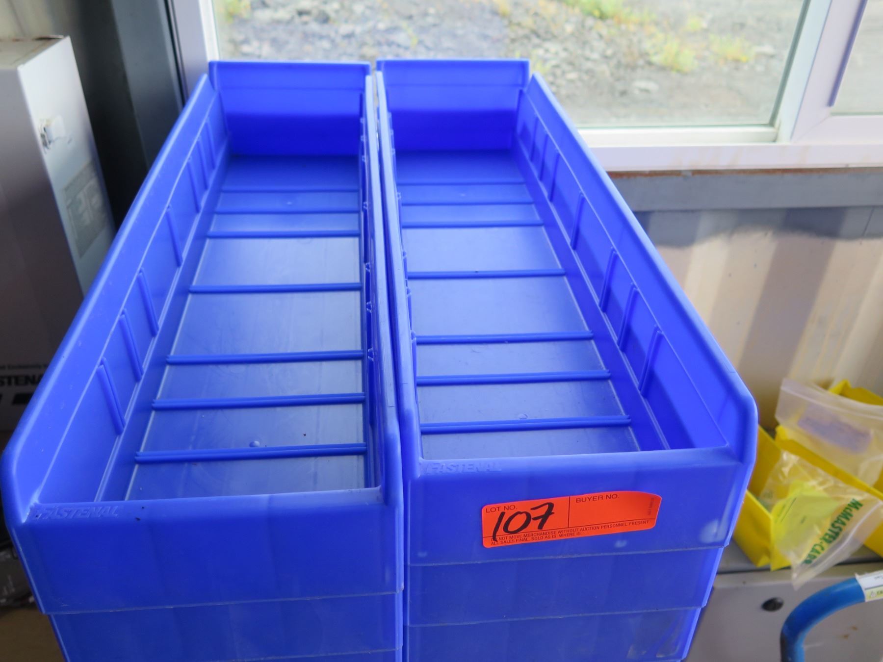 Multiple Blue Plastic Stackable Trays - Oahu Auctions