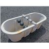 Image 2 : Behlen Country Poly Stock Tank 150 Gallon w/ Floats