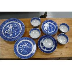 16 piece China serving set "Willow" Globe Pottery Co. Cobridge Made in England -  5 coffee cups, 3 l