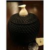 Image 3 : 3-1/2" baleen basket by Carl Hank, 250, with whale's tale finial (2)