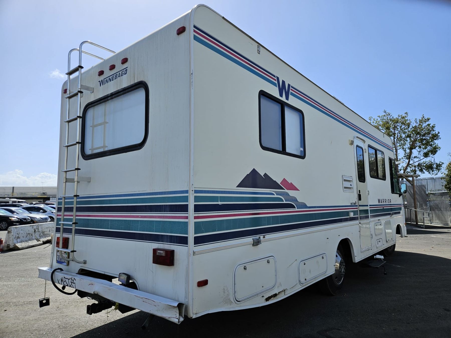 1996 WINNEBAGO MOTORHOME