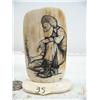 Image 1 : 3-3/4" mammoth ivory scrimshawed man with fireweed in his hand (114)
