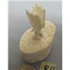 Image 4 : 3" ivory box with carved eagle top by Craig Niksik, 558f (2)
