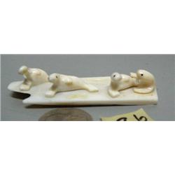 Group of 4 walrus on ivory ice floe, 315a- 3-1/2" (2)