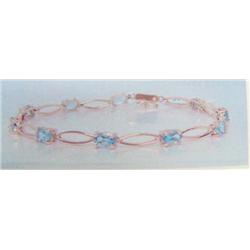 Aquamarine Bracelet 14 K yellow gold- aquamarine are oval, faceted, approx. 5.00 carats, transparent