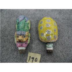 2 Porcelain Snuff Bottles, Turtle and Lion Man (11)