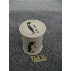Scrimshawed Bone lidded container with a Puffin (11)