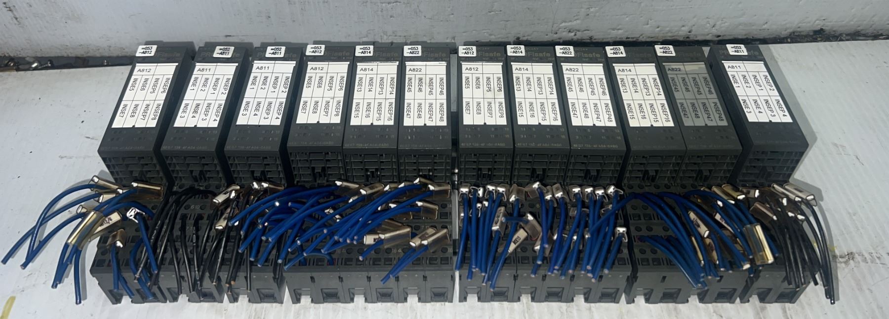 Lot of (12) Siemens #6ES7 138-4FA04-0AB0 Simatic ET 200S Digital Input ...