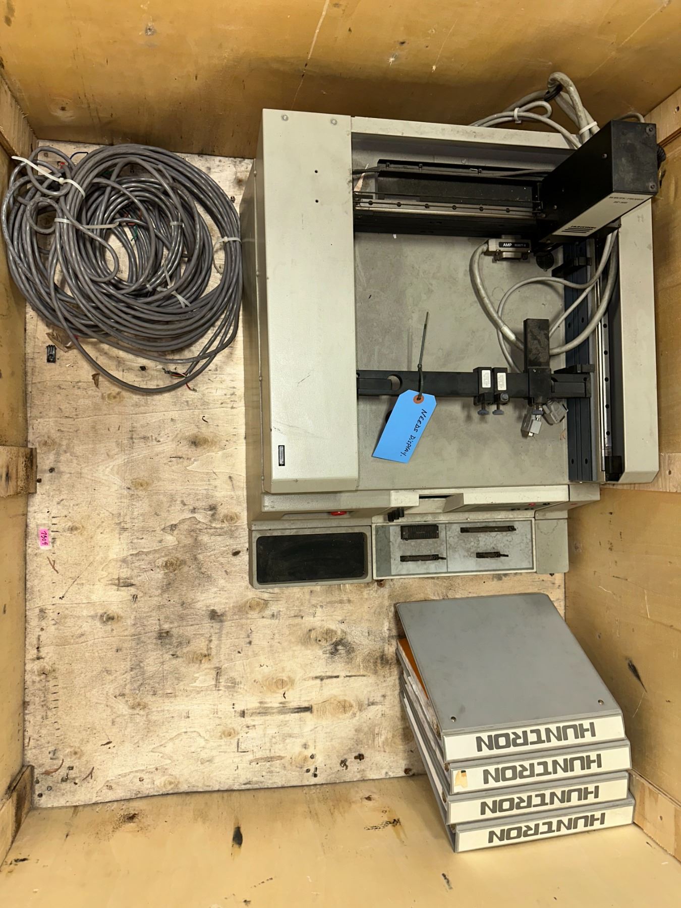 Huntron Instruments Prober Model RP388 Tracker 5100 DS Computer ...