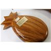 Image 3 : Wooden Spoon & Fork Wall Hangers - Wooden hardwood Pineapple Dish