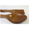 Image 5 : Wooden Spoon & Fork Wall Hangers - Wooden hardwood Pineapple Dish