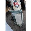 Image 4 : **King Canada Industrial Dust Collector - Works