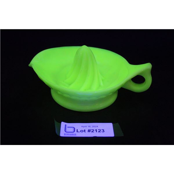 Uranium Glass Juicer - Small Chips on Rim