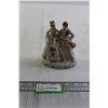 Image 1 : Hand Painted Japan Man and Woman Figurine