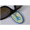Image 3 : (12) Pairs of Looks Sunglasses (NIB)