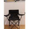 Image 2 : Cloth/Canvas Folding Lawn Chair - Black