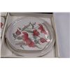 Image 8 : (5 pc) Romance Rose Bowl Set (NIB) & Century Serving Platter w/Pie Server (Appears NIB)