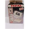 Image 4 : Cord-Free TEFAL 1500w Clothing Iron (Appears NIB)