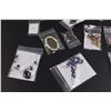 Image 5 : (16 pcs) Costume Jewelry - Bracelets, Necklaces, Earrings etc.
