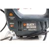 Image 2 : Black & Decker Quick Clamp Variable Speed Jig Saw