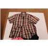 Image 6 : Assortment of Sweat Shirts - T-Shirts - Plaid Shirt (sizes xl - xxl)