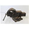Image 2 : Vintage 5" Cast Swivel Bench Vise