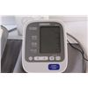 Image 2 : OMRON Intelli Sense 7 Series Blood Pressure Monitor - Powers on