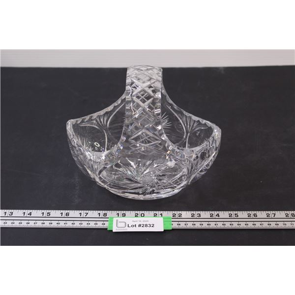 Veritable Genuine Lead crystal small Basket Pinwheel Pattern - 8  Long x 7 1/2  Tall