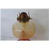 Image 3 : Eagle - Red & Clear Glass Oil Lamp w/Chimney