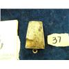 Image 2 : Extremely rare quartz with gold flecks banded with gold in shape of sluice box pendant - probably tu