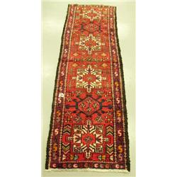 Persian carpet #40129- Hamadan, 7.4' x 2.1'- estimated retail value $945 (8888)