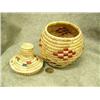 Image 4 : Yup'ik grass basket with dyed grass designs and lid- 6-1/4" tall