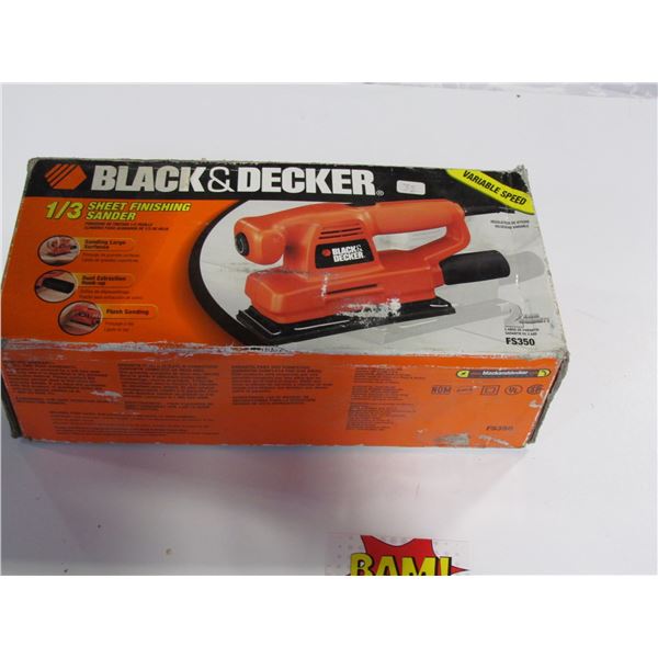 Black and decker - 1/3 sheet finishing sander