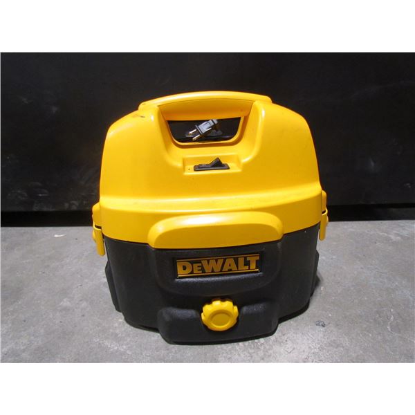 Dewalt vacuum