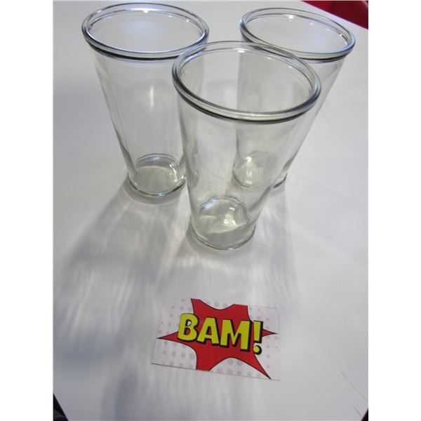 Plain glass cups  X3