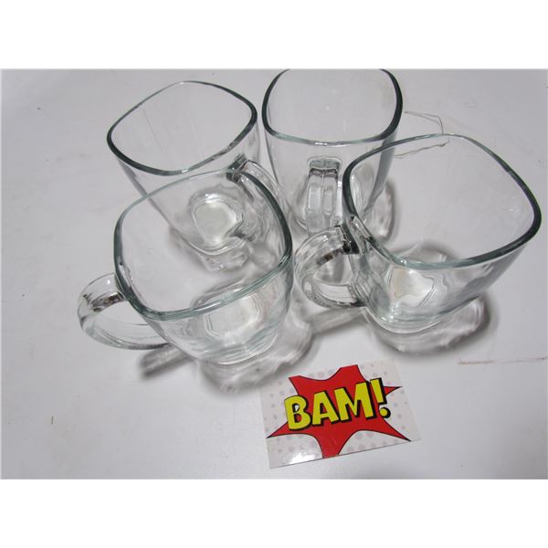 Clear glass mugs  X4