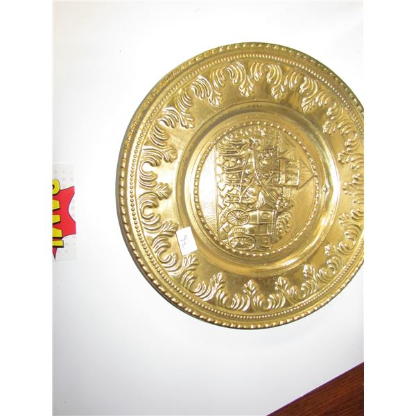 Round Brass Plate - Carriage