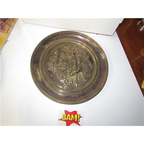 Round Brass Plate - Dancing and Singing