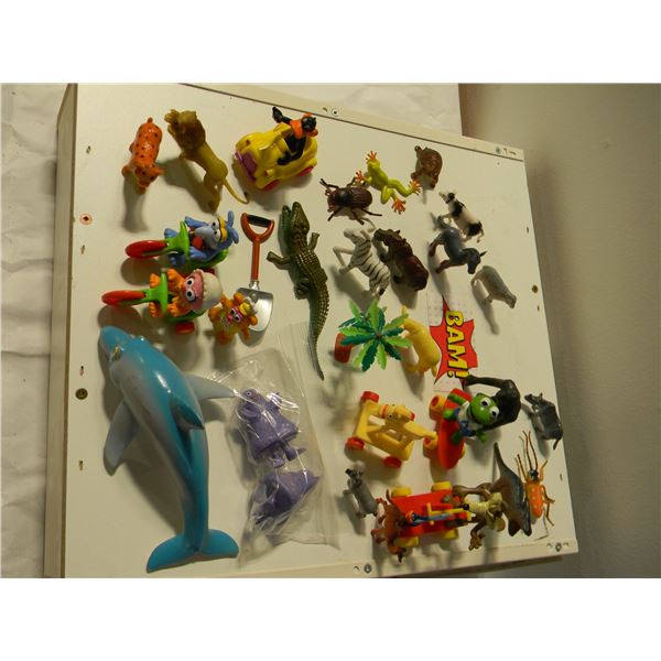 Toy Animal and Cartoon Figurines