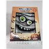 Image 8 : Halloween items - "Spooky Town" lighted décor & NOS candy dish