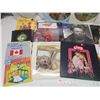 Image 2 : Bundle of small and large records - colored Disney art vinyl records